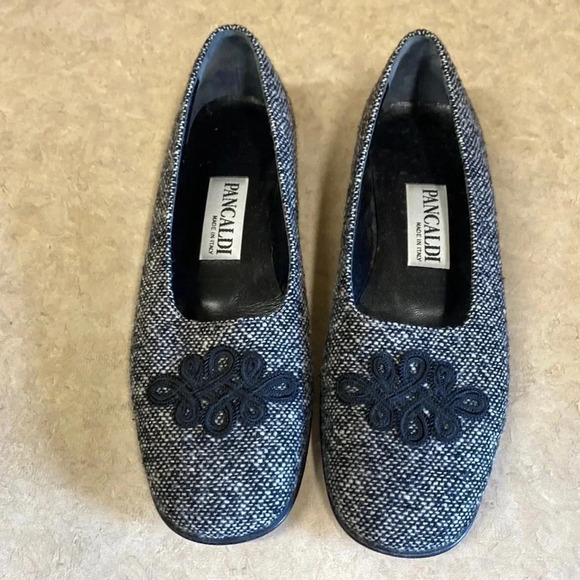 Pancaldi Gray Tweed Made in Italy Appliquéd Flats - Picture 1 of 11